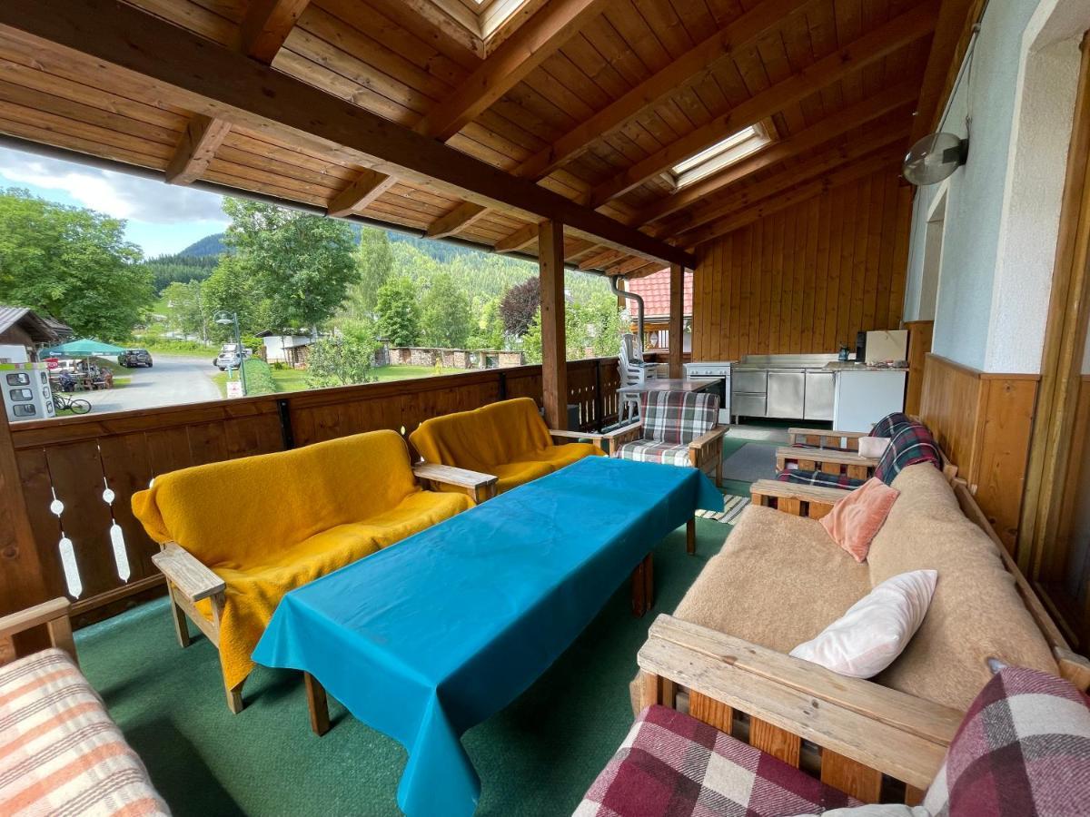 Апартаменты Haus Schwarzenbach Вайсбриах Экстерьер фото