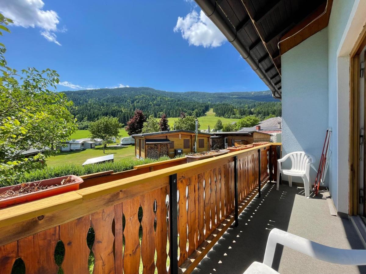 Апартаменты Haus Schwarzenbach Вайсбриах Экстерьер фото